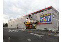 【その他販売店】メガドンキホーテ　約400m