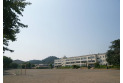 【小学校】飯能第一小学校　約1,000m