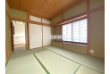 【内観】２階和室６帖