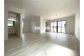 【居間】LDK２３．７帖