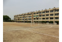 【小学校】霞ヶ関西小学校　約2,200m