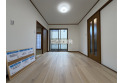 【居間】１階：LDK１１．５帖
