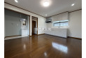 【居間】２階：LDK１１帖