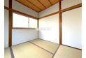 【内観】２階和室４.５帖