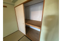 【収納】和室６帖備え付けの押入れ