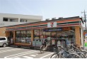 【コンビニ】セブンイレブン霞ヶ関東1丁目店　約930m