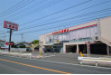 【その他販売店】しまむら　約840m