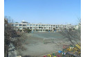 【小学校】霞ヶ関小学校　約560m