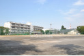 【中学校】第三中学校 約1,240m