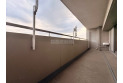 【バルコニー】【Balcony】
思わず深く深呼吸をしたくなる心地の良い眺望はこのスペースの自慢です。優しい風はもちろん日常のランドリースペースとしても二刀流の大活躍ですね。