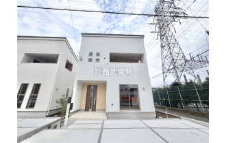 【外観】（10月2日撮影）