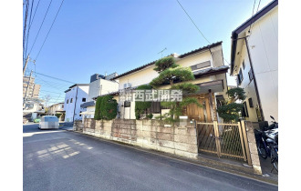 【外観】第1種低層住居専用地域の整然とした街並みです。