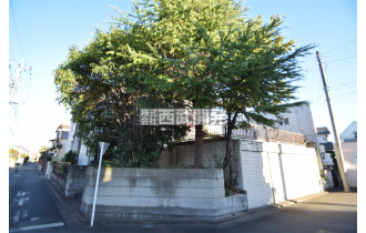 【外観】第1種低層住居専用地域ならではの、ゆとりと開放感が大きな魅力です。