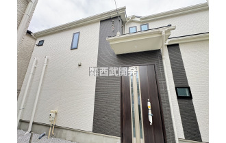 【外観】落ち着いた色でまとめられた外観仕様です。