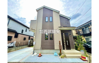 【外観】落ち着いた色でまとめられた外観仕様です。