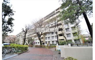 【外観】総戸数720戸のビッグコミュニティマンション。