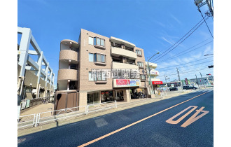 【外観】周辺には生活施設が充実しており、生活に便利な立地となっております！