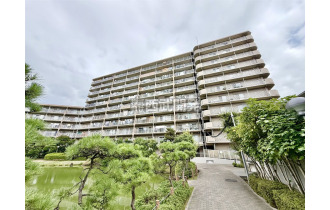 【外観】全493戸の大規模マンションの最上階のお部屋です。陽当たり・眺望とっても良好！2023年6月リノベーション済みです。