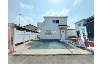 【外観】令和7年5月4日撮影（リフォーム前）
