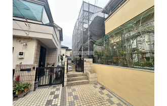 【外観】令和7年11月23日撮影（リフォーム中）