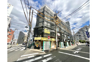 【外観】令和7年9月21日撮影（大規模修繕工事中）