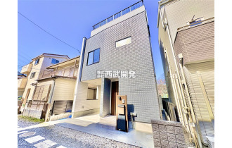 【外観】重厚感溢れる外観