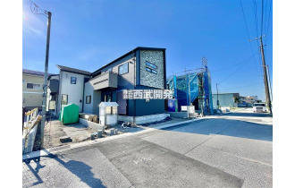 【外観】前面道路含む全景