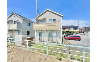 【外観】南側には建物がないため、陽当たり良好です。