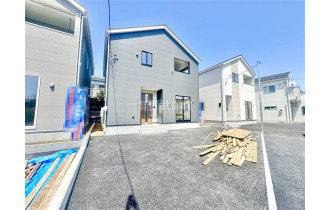 【外観】完成につきごゆっくりとご見学いただけます。（現地全体）