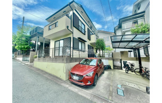 【外観】前面道路が広く、駐車が苦手でも停めやすいです