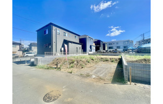 【外観】まもなく基礎工事が始まります。現地全景8月7日撮影