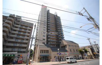 【外観】リノベーション済みです。お気軽にご見学ください。