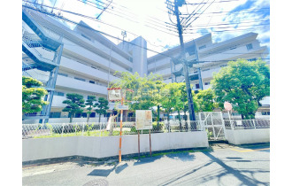 【外観】空室につき、ごゆっくりとご見学いただけます。