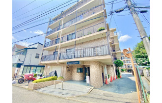 【外観】空室につき、ゆっくりとご覧いただけます。