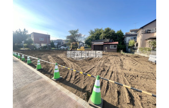 【外観】【現地全景】こちらの土地に新築の戸建てが建つ予定です。いまから完成が待ち遠しいです！