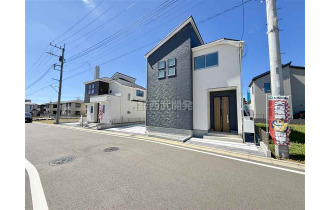 【外観】現地全景令和8年9月撮影