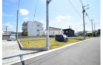 【外観】現地全景　お好きな工務店ハウスメーカーで建築可能です。