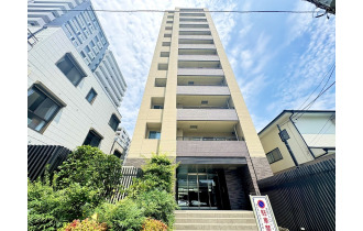 【外観】川越駅から4分と便利で大切なペットと一緒に暮らせるマンション。